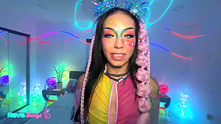 Bianca Bangs Deepthroats Brian Omally's Shaft As Her Ass Spreads!
