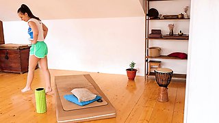 Hot amateur teen blowjob and facial HD video