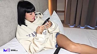 Luna Vitaler gets her tight Latina pussy filled with cum by Max Betancur's big cock in public stairwell sex