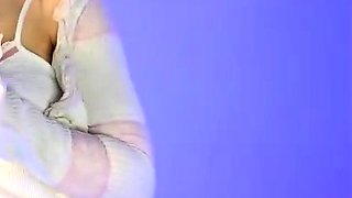 Brunette Solo Webcam Masturbation