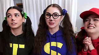 Besties spreading wide for candies in foursome