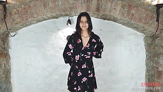 Exclusive Video with Pretty Cute Face Virgin Teen Viola Kat in Nude Casting