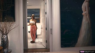 Lily winters is cumming for dong