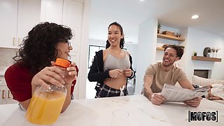 Kitty's Interracial Breakfast Passion in a Wild Spicy Scene