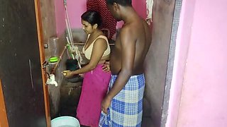 Hot Local Indian Bhabhi Fucks Devar in Bathroom - Desi Sex Video 2025