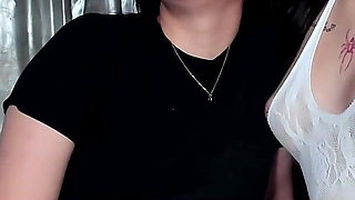 She Sucks Her Clit Like It’s a Lollipop