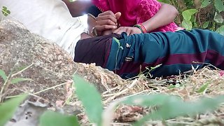 The Rickshaw Driver's Wife Took Me to the Forest Today and Gave Her a Lot of Pleasure - Indian Bhabhi Sex Movies in Hindi