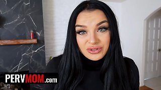 I fell in enjoy when i witnessed my hot step mom & her Huge Tits!