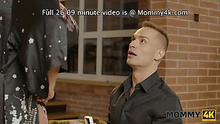 MOMMY4K. Words That Thrill