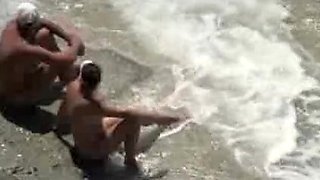 Voyeur beach sex movie scene dilettante pair secretly filmed on spy web camera