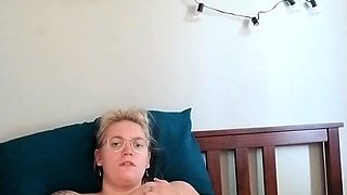 Sexy Amateur Preggo Girl in Webcam Free Big Boobs Porn Video