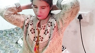 School girlfriend ko ghar me pakad ke jabar dasti pela
