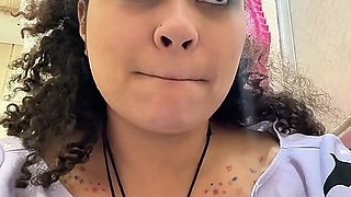 Gassy Milk-intolerant Girl on the Toilet and Farting