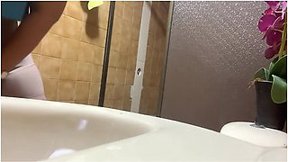 Big Ass Nurse Bbw Extreme Ass Caught By Amateur Camera