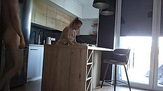 Nerdy It Worker Dates Blonde MILF