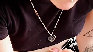 My Roommate Aeryn Has a Rent Problem