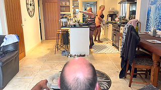 Part 2:- Lanista Bear has his slaves to do their chores. Will they behave?